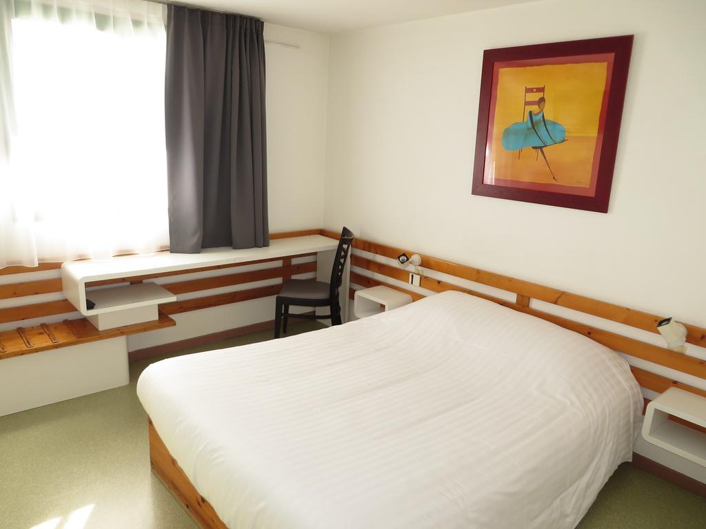 N'Atura Hotel Aire-sur-lʼAdour Værelse billede
