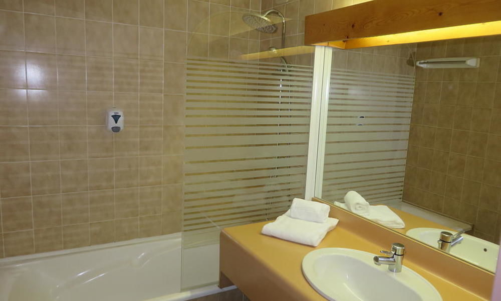 N'Atura Hotel Aire-sur-lʼAdour Eksteriør billede