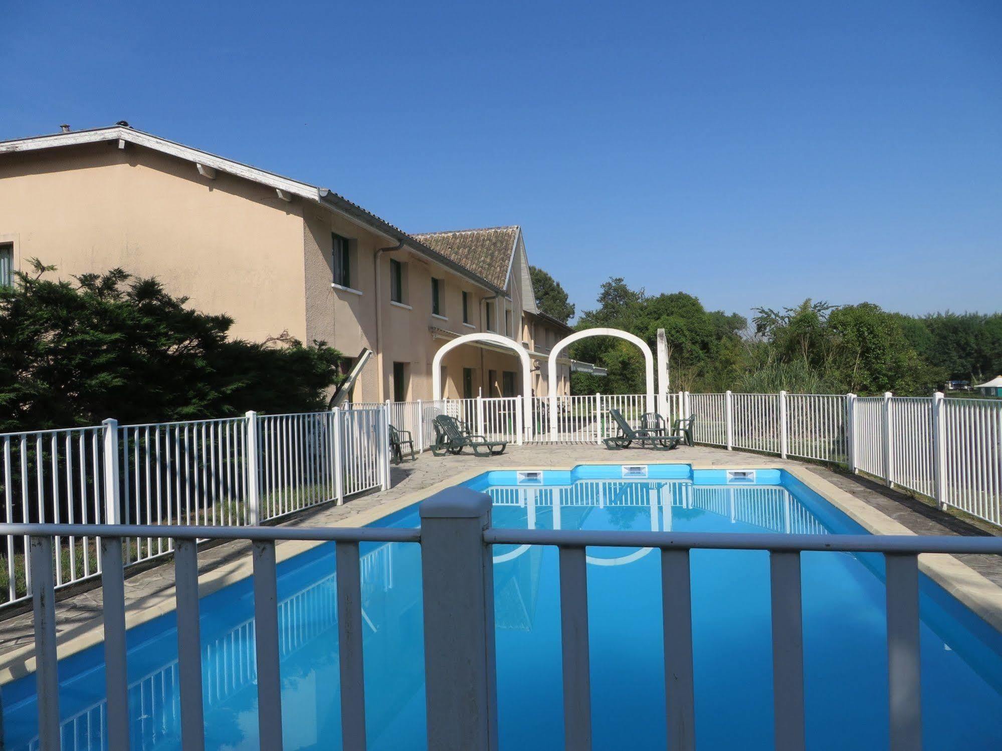 N'Atura Hotel Aire-sur-lʼAdour Eksteriør billede
